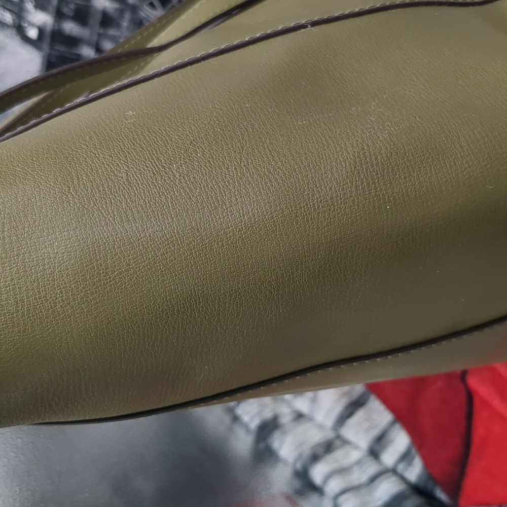 Rivington Large Saffiano Leather Tote Bag - Picture 10 of 16